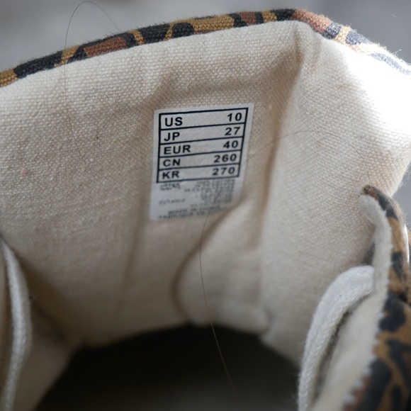 Cheetah Print Sneakers - Picture 5 of 5